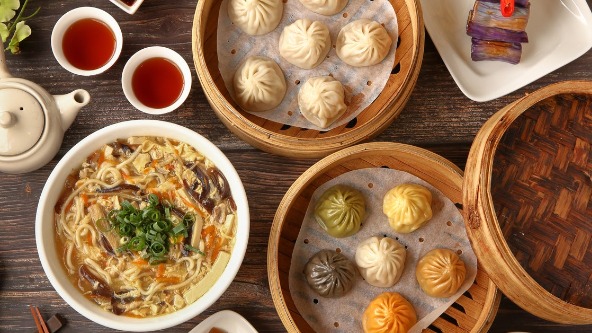 小鮮肉創意湯包