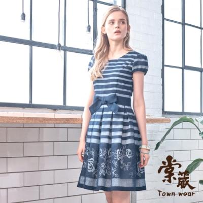 【TOWNWEAR棠葳】條紋玫瑰翦花洋裝