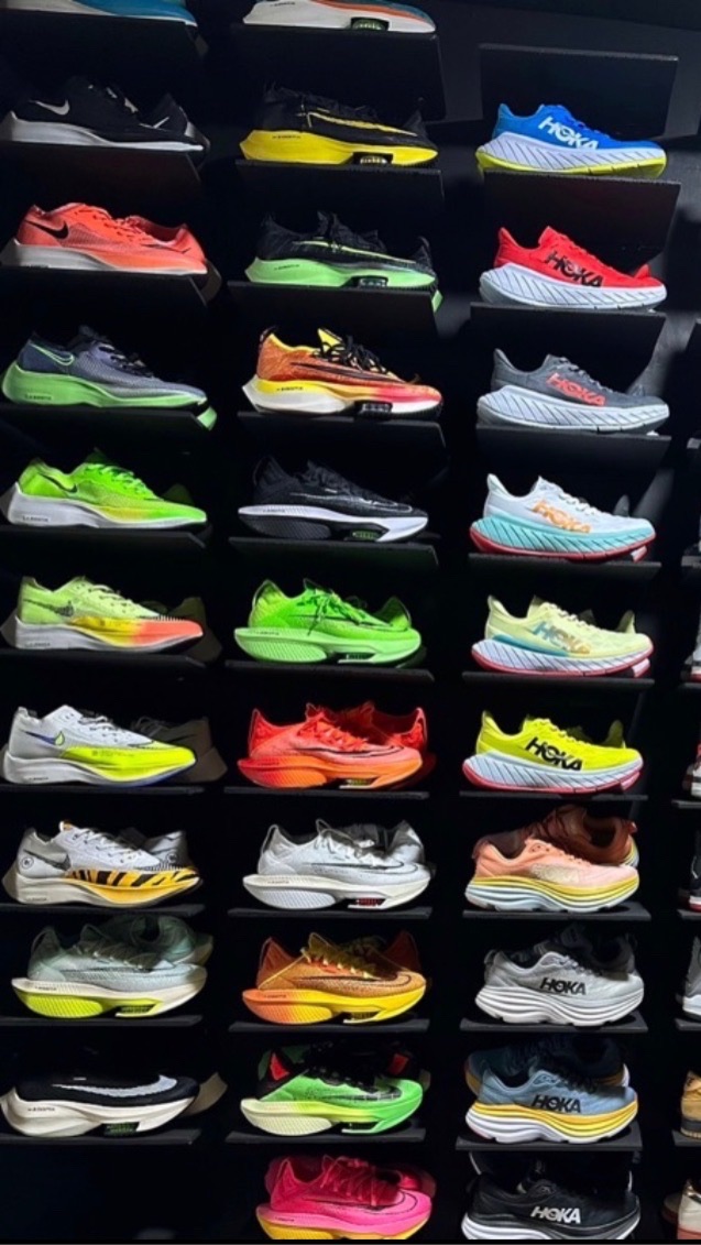 รองเท้าเท่ Sneaker Running