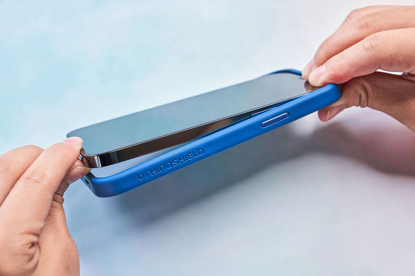 最強防護來襲！專為 iPhone12 系列量身打造的犀牛盾組合：3D 壯撞貼、Mod NX + SolidSuit 完美打造 360 度零死角防護！