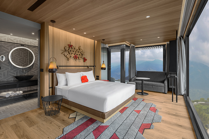 住在雲裡的飯店「阿里山英迪格酒店」開箱！7大必住亮點、房價整理，打開窗簾就能看雲海日出！-8