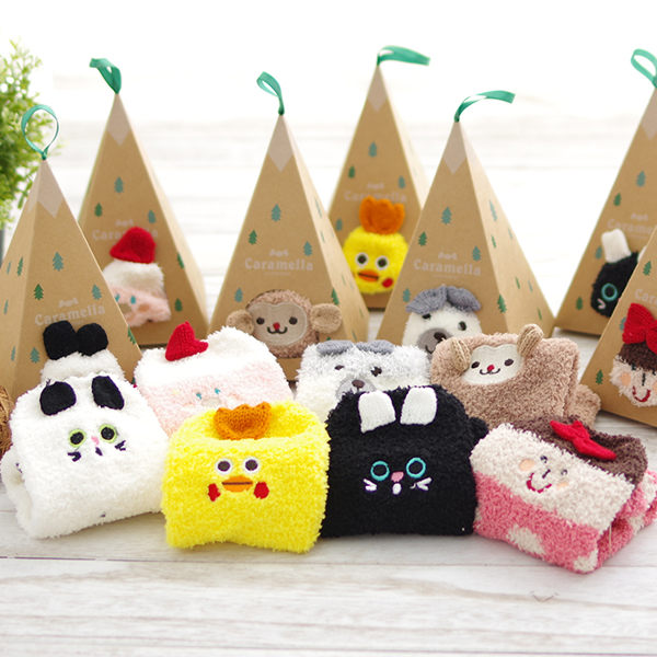 聖誕禮物 毛巾襪子禮盒 伴手禮 聖誕盒裝中筒毛巾襪子 現貨+預購 推薦《SV5452》HappyLife