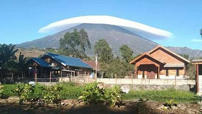 88 Foto Penampakan Di Gunung Rinjani Gratis Terbaru