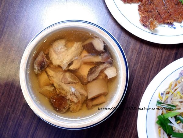 【新莊美食】饗記．呷麵呷麵平價麵舖 新莊店 #35元乾麵 #古早味 #銅板美食 #台灣小吃 (25).JPG