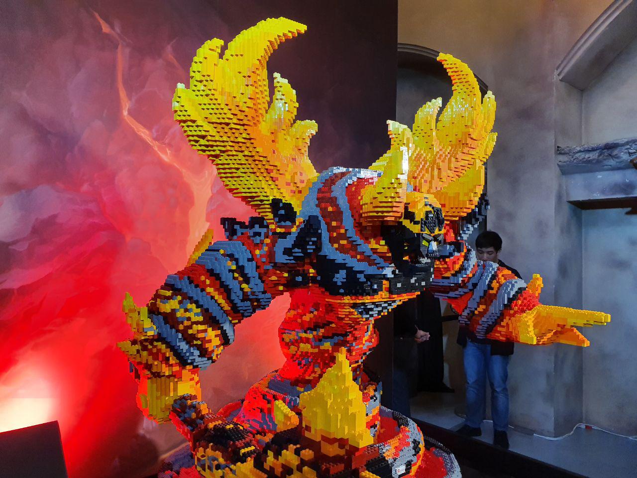 《魔獸世界》15 週年慶祝派對登場，手工木雕傳奇武器、國寶級手繪看板，有機會讓玩家帶回家！