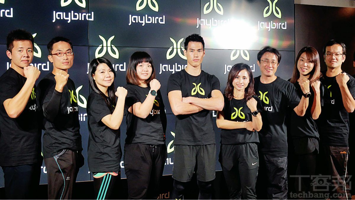 「一般藍牙耳機可不等同於運動耳機」，羅技旗下 Jaybird 推出專為運動而生的真無線耳機 — RUN、FREEDOM 2