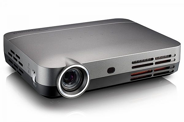 搭載Android 4.4作業系統n輕巧460克n內建Office Viewer