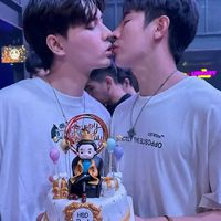ด้อมช้อนส้อม