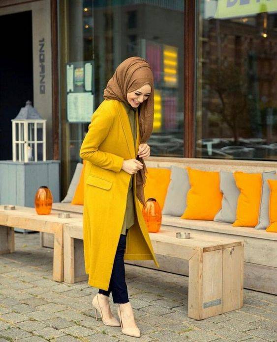 7 Inspirasi Padu Padan Hijab Warna Mocca Untuk Tampil Simpel Nan Kalem Womantalk Com Line Today