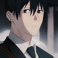 早川アキ