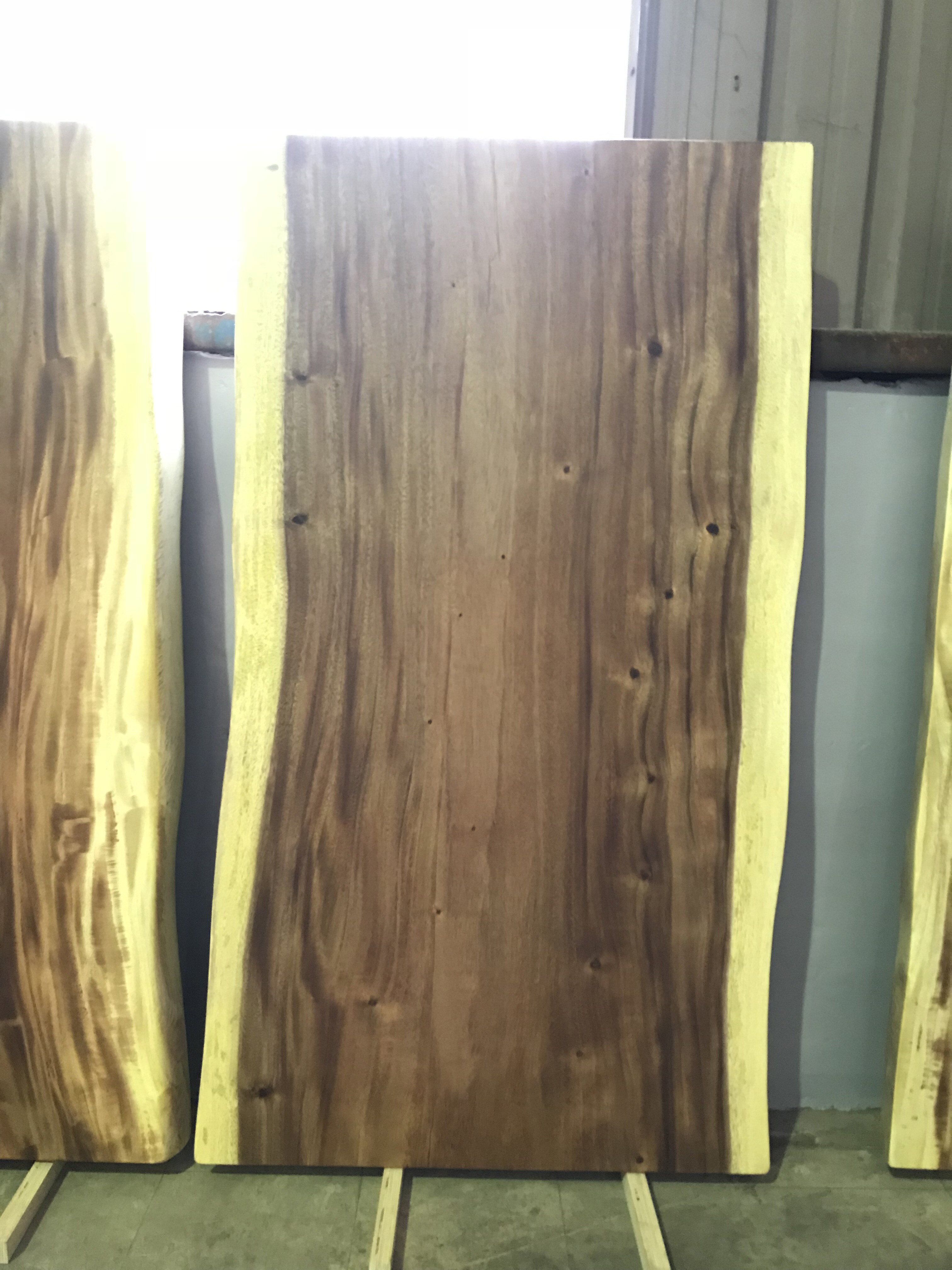 投資新趨勢 買桌板好看有派頭不貶價!