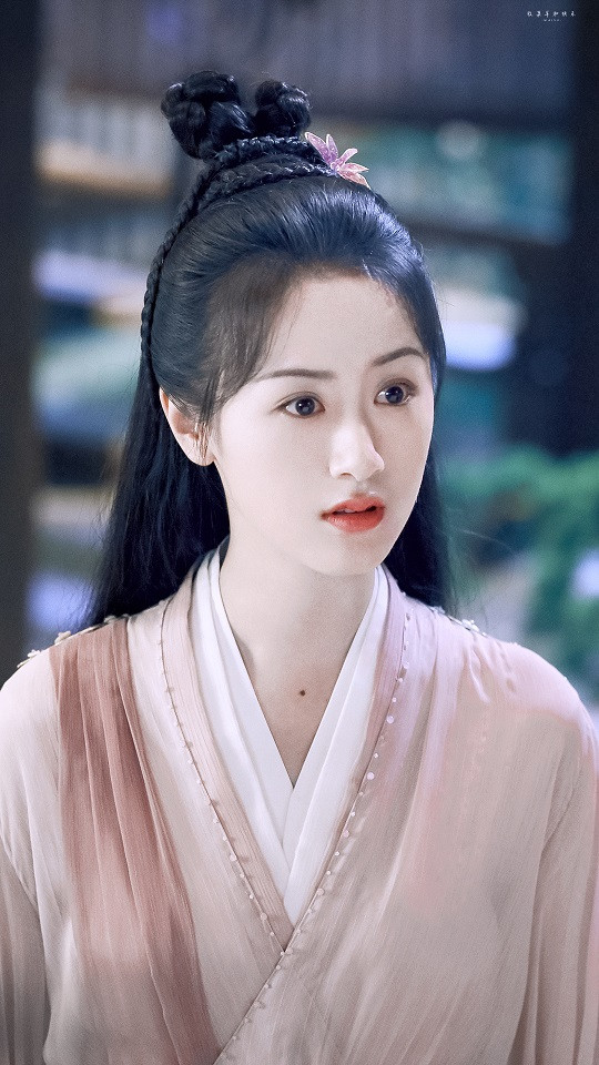 微博票選「古裝劇最有仙俠氣質的女星」TOP 1：袁冰妍