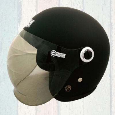 抗UV400 泡泡鏡片 良好的通風和排氣，舒爽不悶熱 符合國家CNS認證標準 台灣知名大廠製造，安全有保障 插扣式設計，簡單快速，方便拆卸