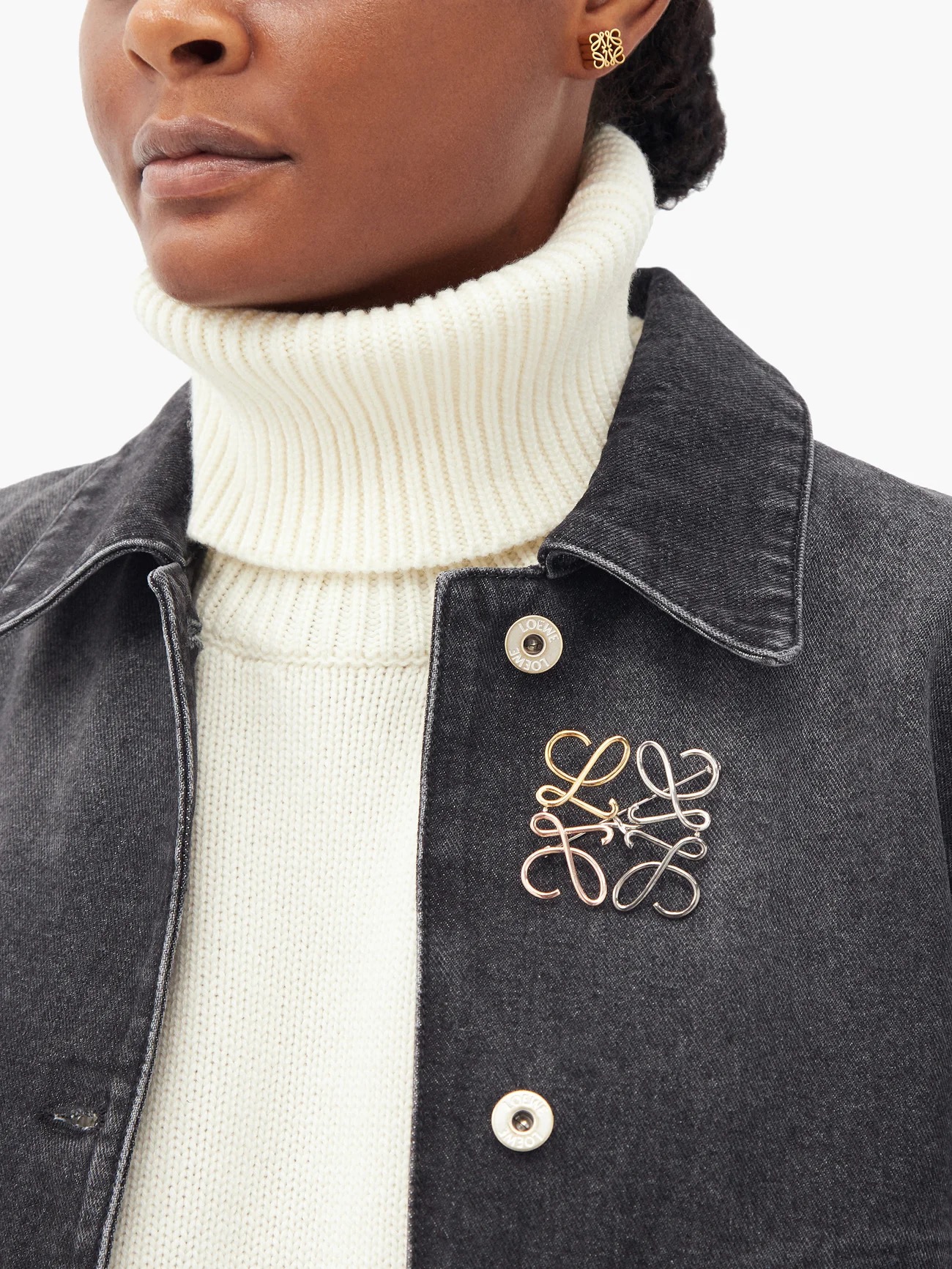 LOEWE Anagram multi-tone metal brooch