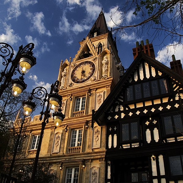 ●都鐸式奢華建築浪漫風情n●讓人迷戀的歐式莊園n●老英格蘭/音樂城堡皆通用!