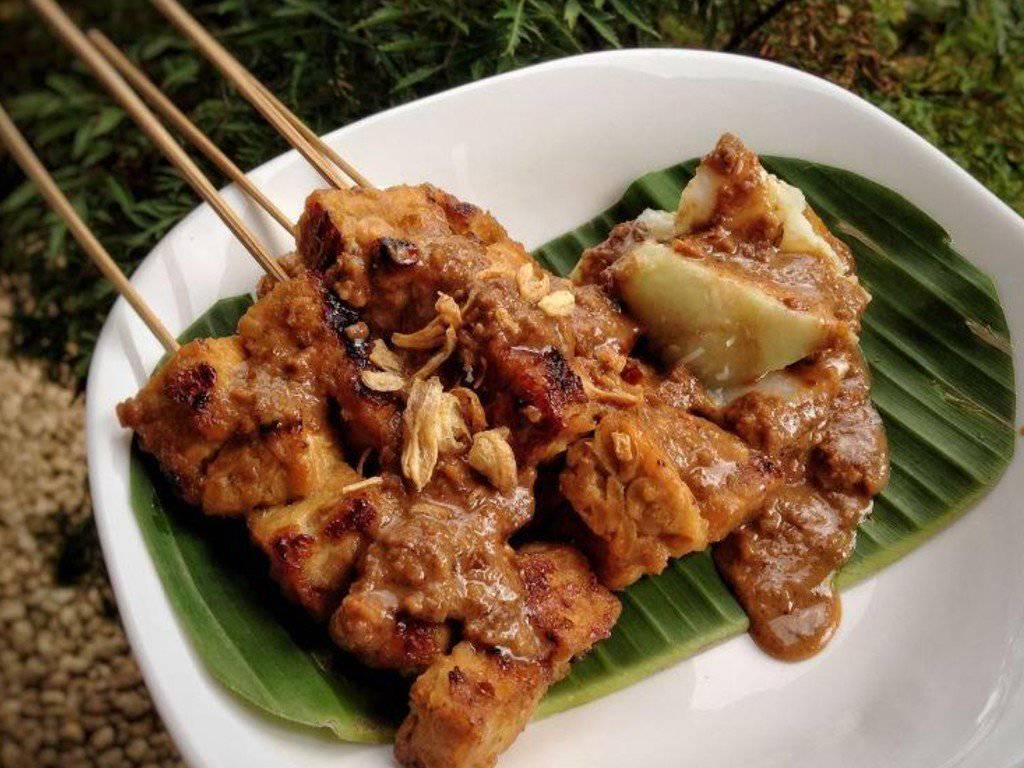 Sate Kere Solo Manjakan Lidah Dengan Harga Murah Tagar Id Line Today