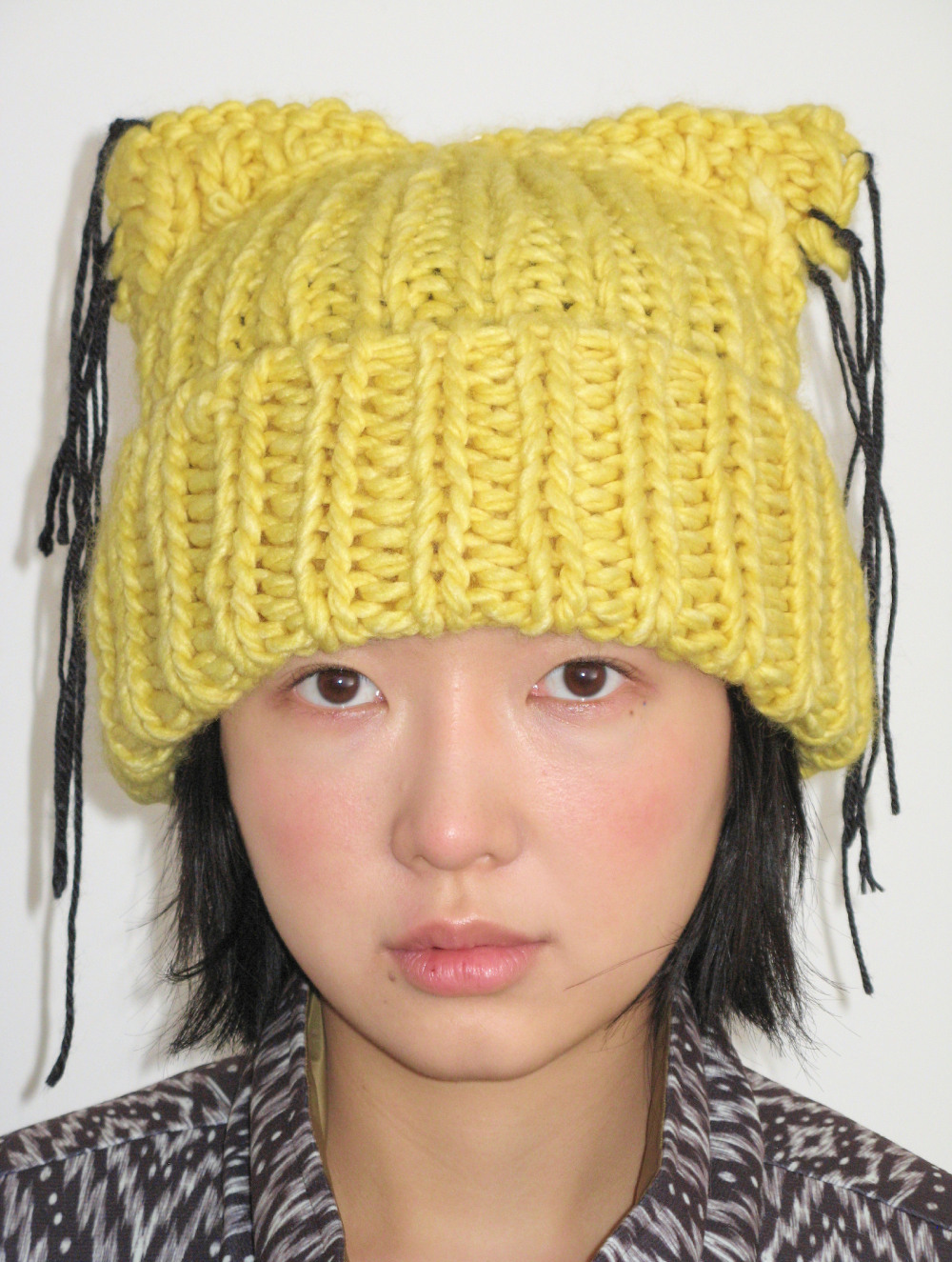 PLZPROJECT Pussycat Knit Hat