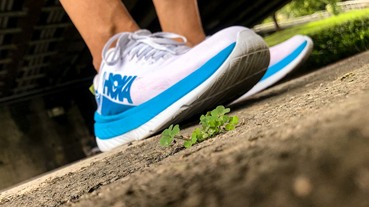 勘履鞋評 / HOKA ONE ONE Carbon X