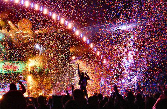 Konser Coldplay di Asia Akan Segera Dimulai! Momen-Momen Spesial di Konser Coldplay Ini Pasti Membuatmu Tak Ingin Melewatkannya