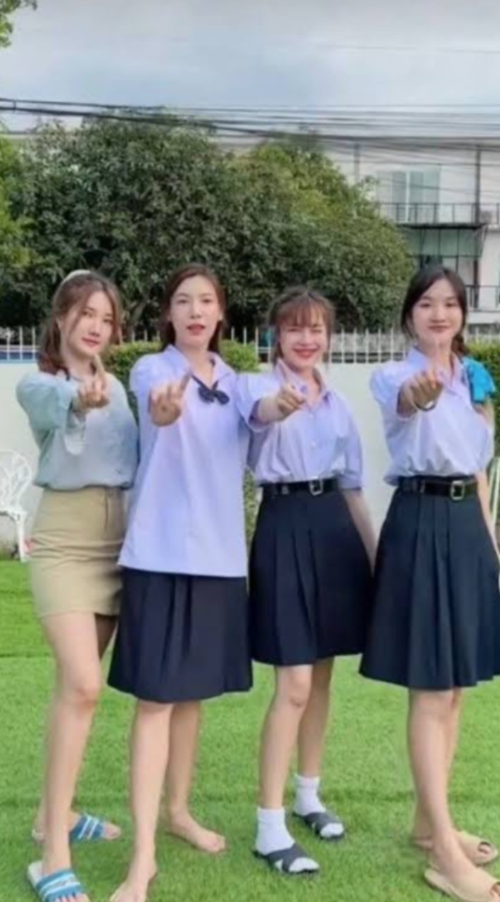 เล่นบริษัทspd พี่อุงเอิง พี่ญดา พี่ครีม พี่เกรซ
