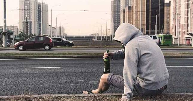 弟酗酒肝硬化！哥「親情壓力」無奈捐肝...2年後結果超傻眼