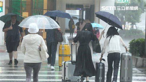 快訊／國家警報響了！12縣市大雨特報 大雷雨炸高屏15區 三立新聞網 Line Todayeow 9704