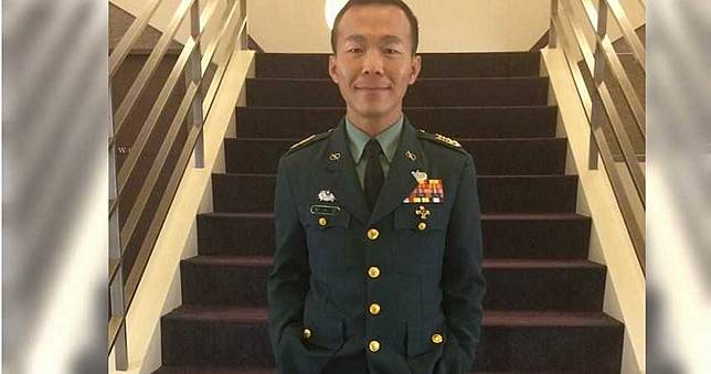 黑鷹失事／「兵王」韓正宏為國捐軀　基層弟兄淚崩：您是我們永遠的總士官長