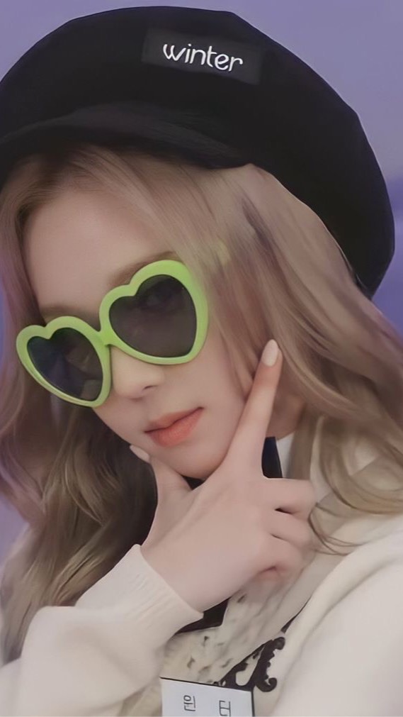 𝐰𝐢𝐧𝐭𝐞𝐫  aespa — 𝘴𝘲𝘶𝘢𝘳𝘦🐶✨のオープンチャット