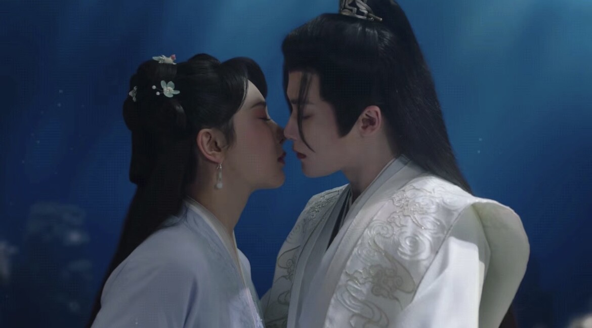 《長相思》與原著不同的感情線爭議！「夭柳黨」被改了這些，網友為站Cp吵翻天！