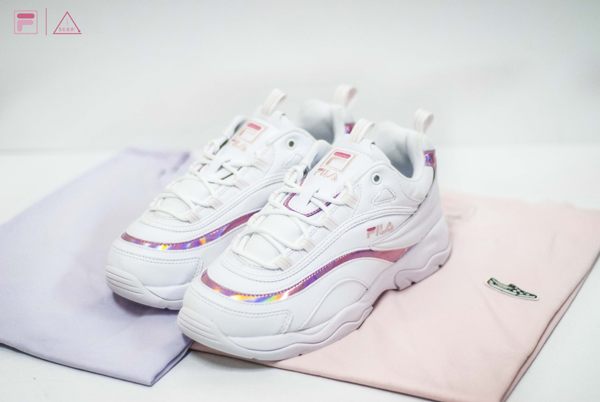 ISNEAKERS FILA RAY 復古 老爹鞋 銀 炫彩 粉 反光 FS1SIA3063X_WPK