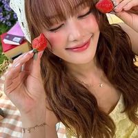 {K-pop}宋雨琦 金米妮 曺薇娟 葉舒華 田小娟粉絲聊天群