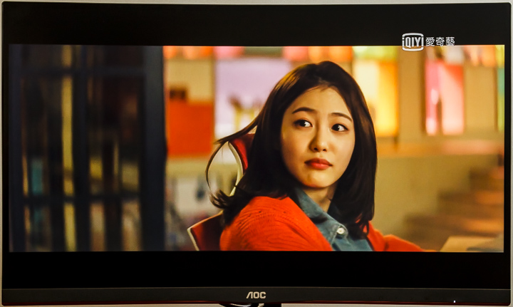 史上最超值電競螢幕AOC CQ27G2評測，144Hz 創造無殘影高畫質效果