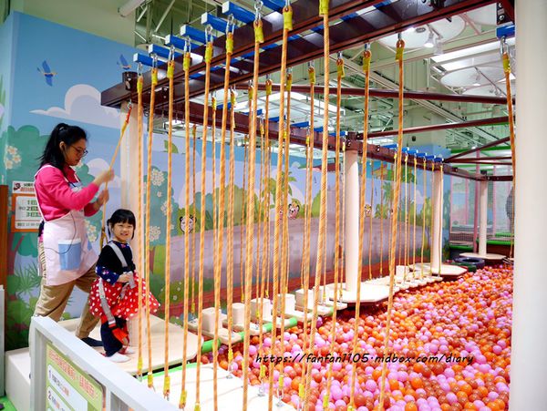 新莊鴻金寶【貝兒絲樂園】新莊 菲舞南洋主題館 #700坪旗艦館 #50大多元遊戲區 #室內親子樂園 (11).JPG