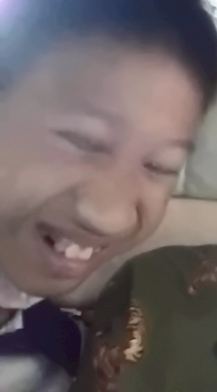 ชายกายควายเผือก