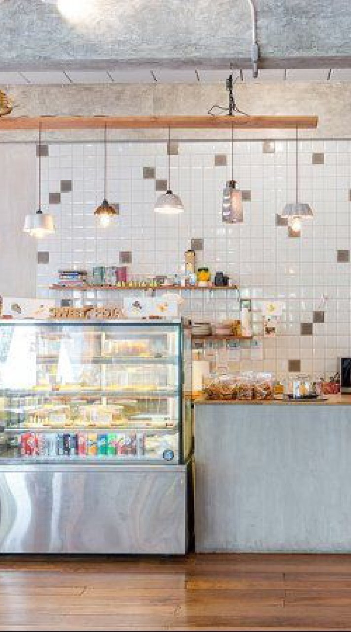 >โรล<Hoyo Cafe