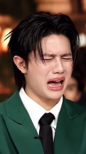 พี่รหัสน้องน้อยหน่า