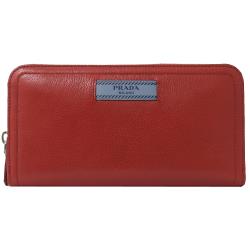 ◎★專櫃商品 附專櫃購證影本|◎★經典熱銷款推新款|◎★精緻全牛皮壓紋品牌:PRADA品牌定位:國際精品款式:長夾適用性別:女生尺寸:20cm×11cm×2.5cｍ外層材質:牛皮內層材質:牛皮顏色:紅