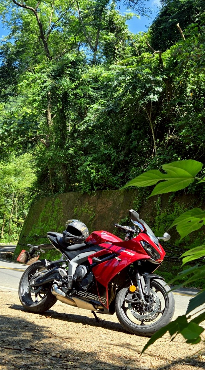 南部凱旋TRIUMPH車友騎車趣