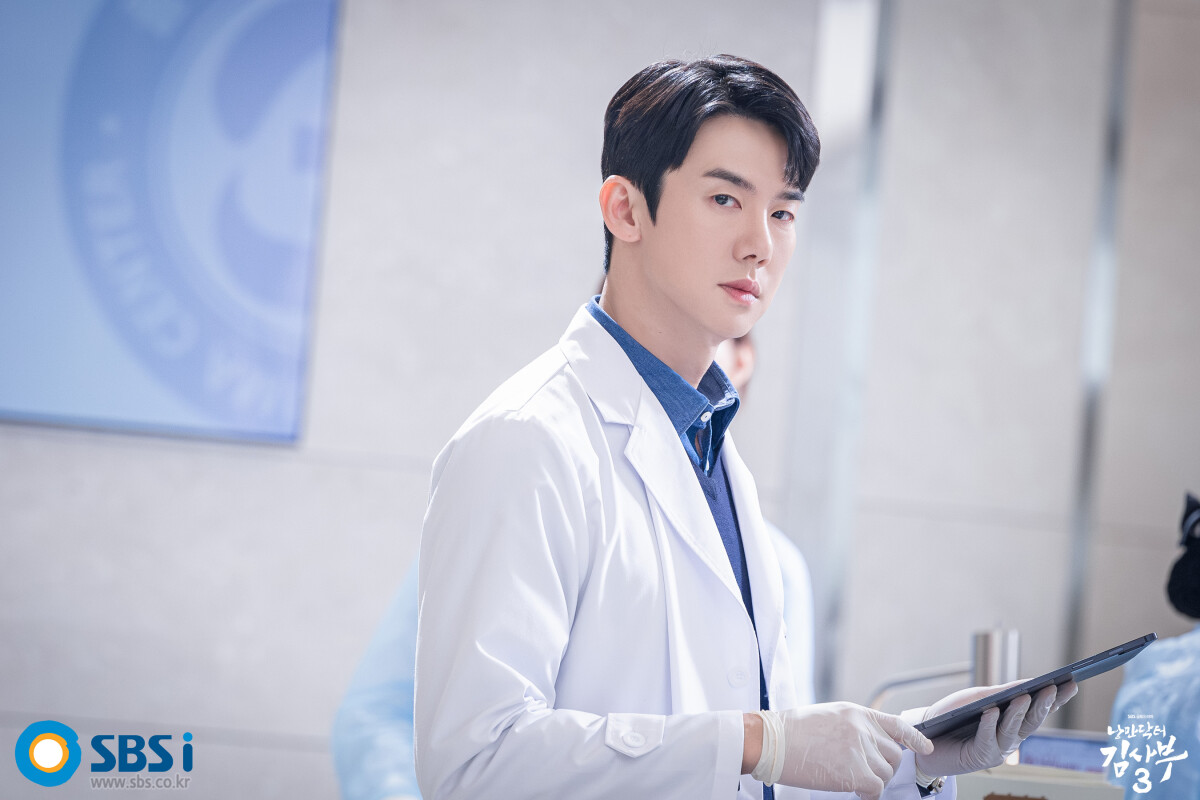 網評「最適合演醫生」韓劇男星！