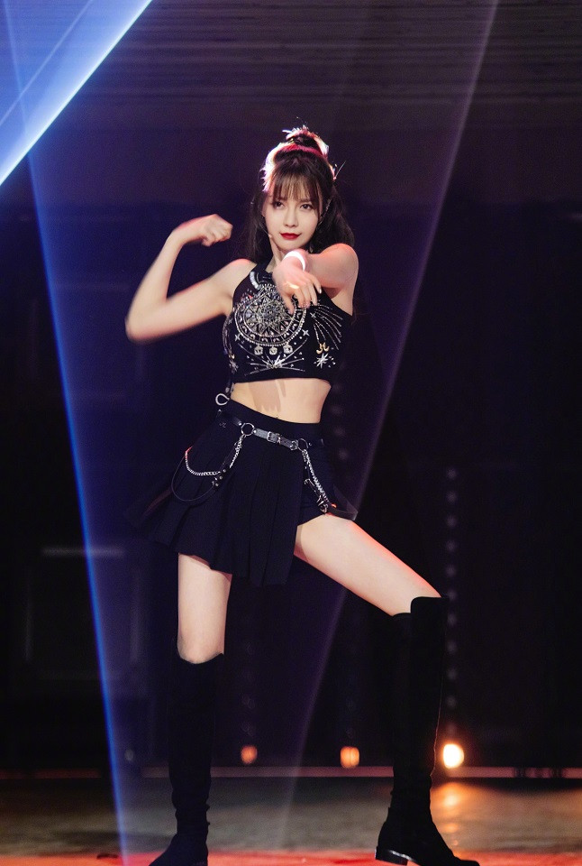 《乘風破浪的姐姐》美腿女神10：沈夢辰