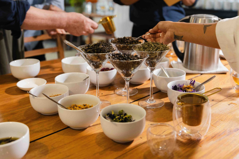 茶藝之調配與品嘗教學活動。