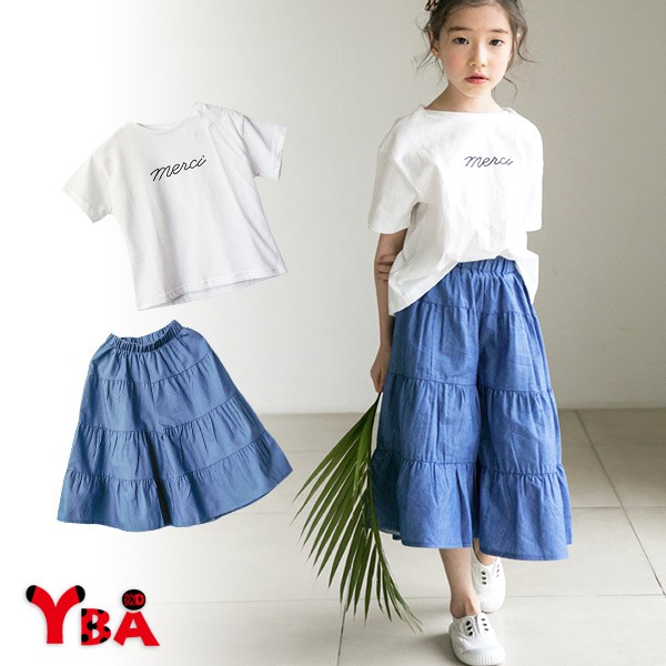 上衣背後交叉綁帶設計小小修飾腰身，寬版層次牛仔褲宛如裙子一般飄逸唯美!材質:上衣-棉 / 褲子-牛仔規格:120cm-160cm產地:中國適用年齡:5-11歲&媽媽尺寸說明:因每人體型發育皆為不同.建