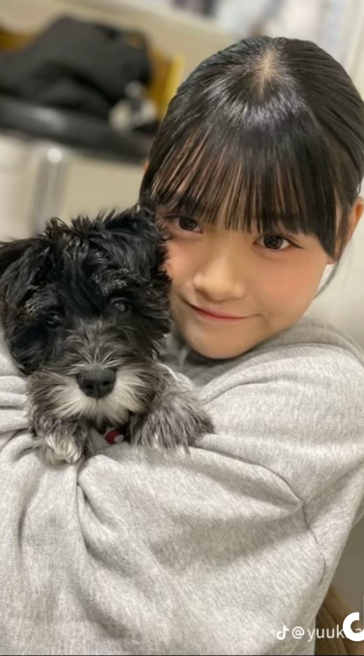 あこんず𝕣𝕠𝕠𝕞🐶💙
