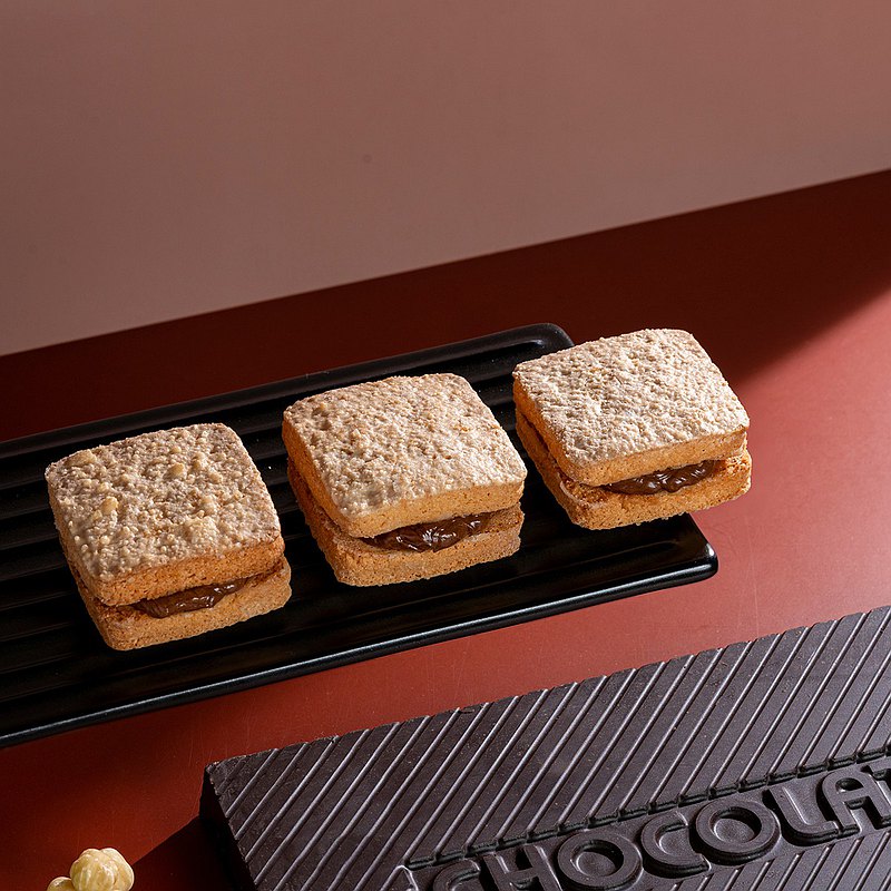 簡單李【再見榛巧】榛果巧克力達克瓦茲 8入 / 盒