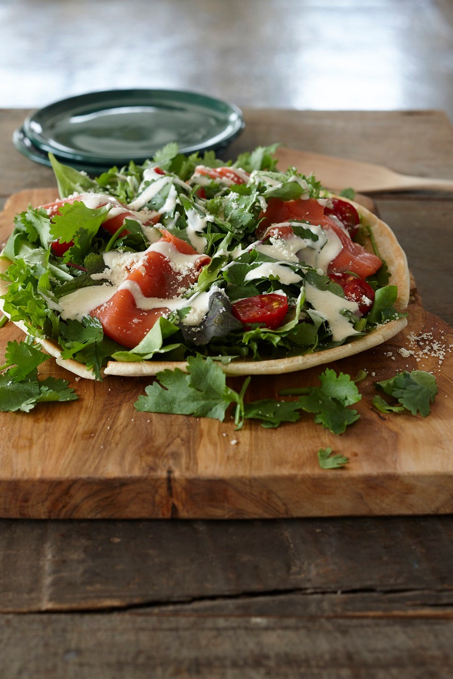 捨ててしまっていない パクチーは根や茎まで美味しく食べられる