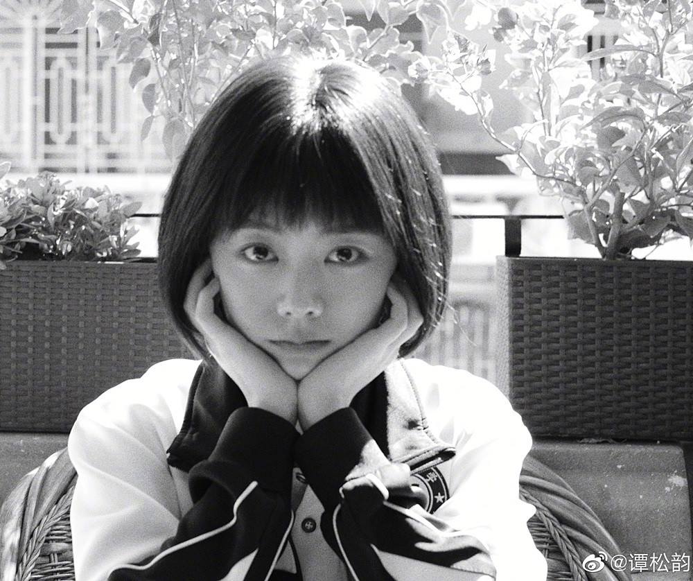 《以家人之名》譚松韻