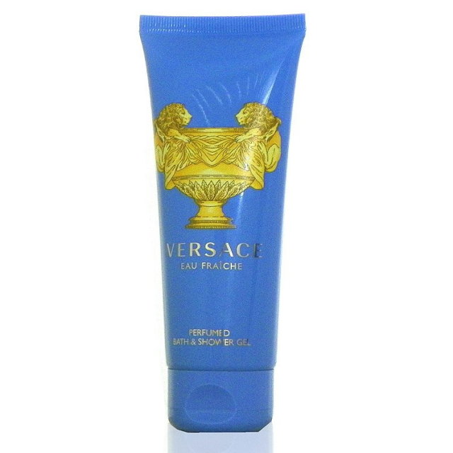 全新VERSACE雲淡風輕淡香水，清新知性的香氛調性、水藍色光滑鱷魚紋理包裝，是獻給時尚風雅人士的最佳禮讚。 內斂低調的奢華感，流露著優雅不凡的從容氣質，散發著瀟灑與自信的魅力，這就是新一代VERSA