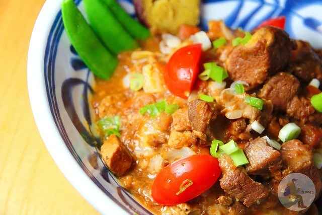 咖哩食堂 curry canteen