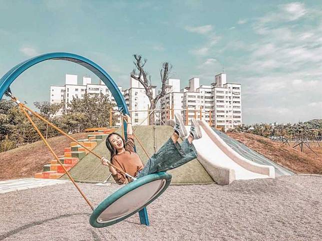 照片來源：IG  @lililililily_20