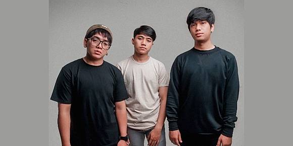Lirik Dan Chord Lagu Jav Stand Here Alone Kompas Com Line Today
